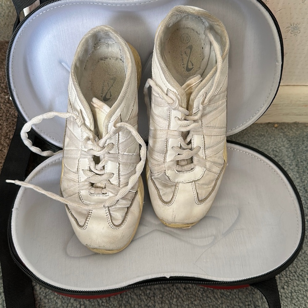 Infinity Cheer Shoes